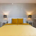 Sítio Do Castelo In By Lovelystay Cascais