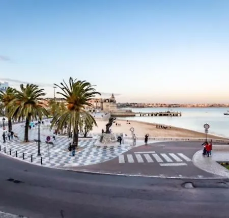 Sitio Castelo In Apartment Cascais