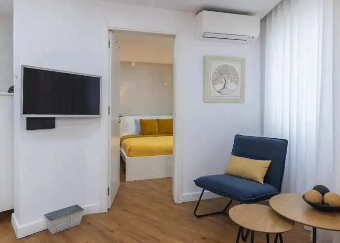 Sítio Do Castelo In By Lovelystay Apartamento *