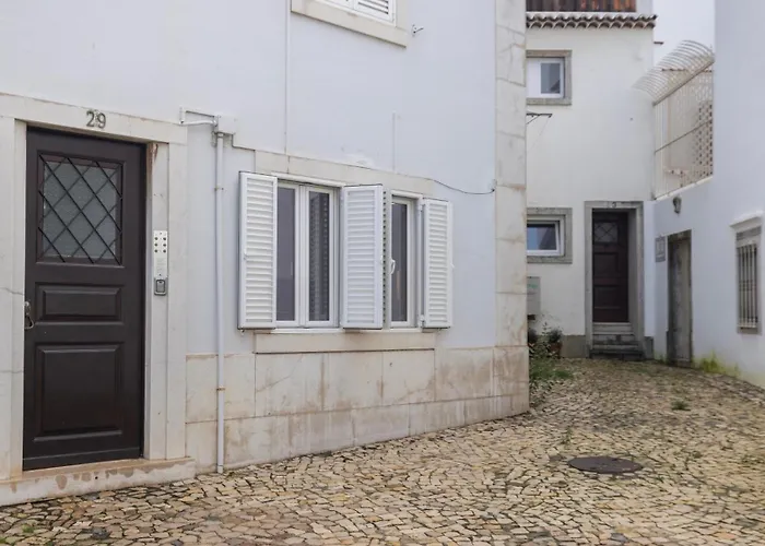 Apartamento Sítio Do Castelo In By Lovelystay Cascaes